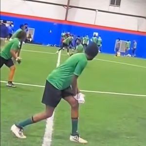 Meet your Posher, Gregory